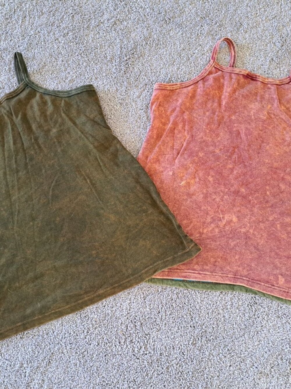 Vintage KPC Boho Gypsy Embroidered Boho Tank Tops Set Of 2 Womens L Festival - Picture 7 of 7